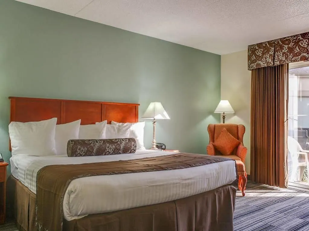 Club Hotel Nashville Inn & Suites 3*,  USA
