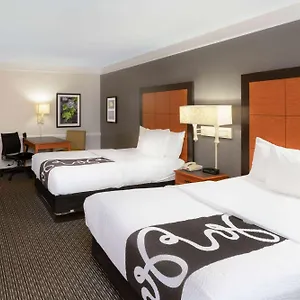 La Quinta By Wyndham South Hotel