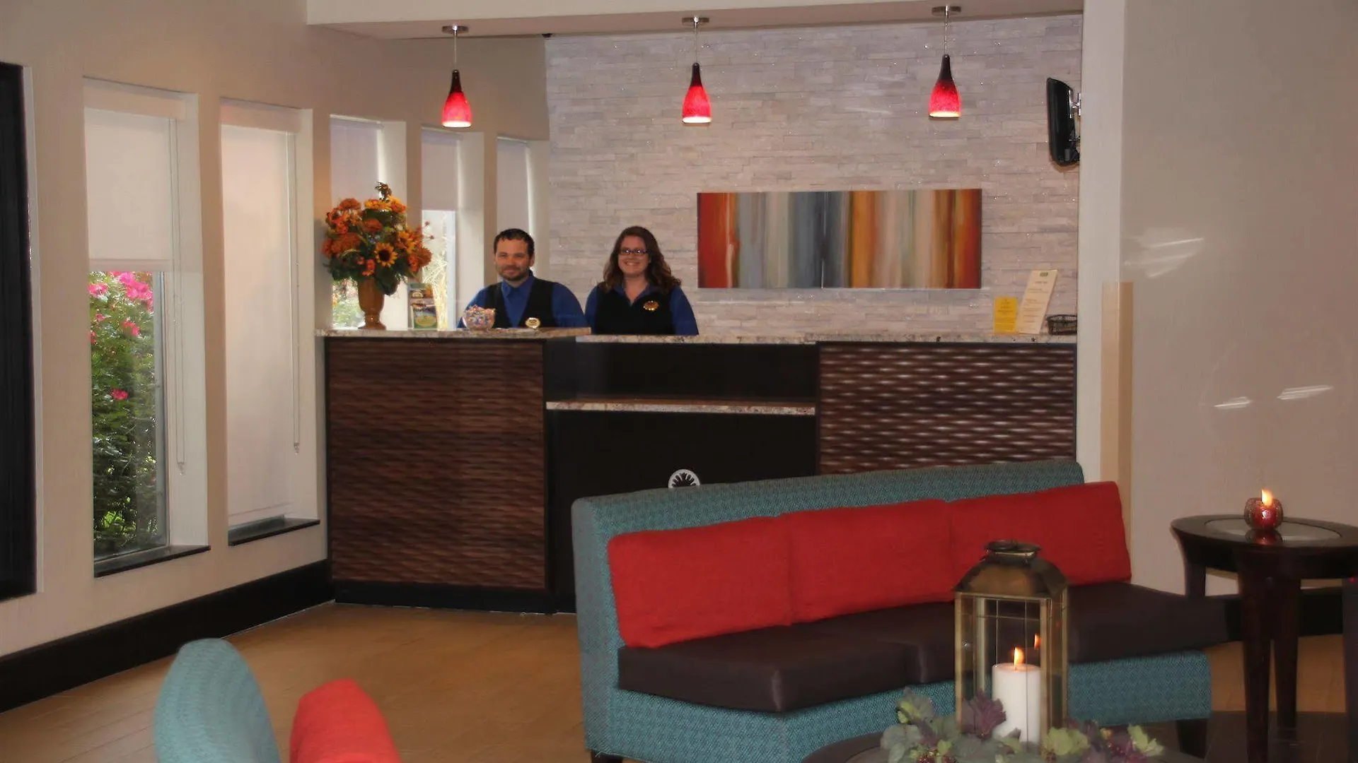 Club Hotel Nashville Inn & Suites
